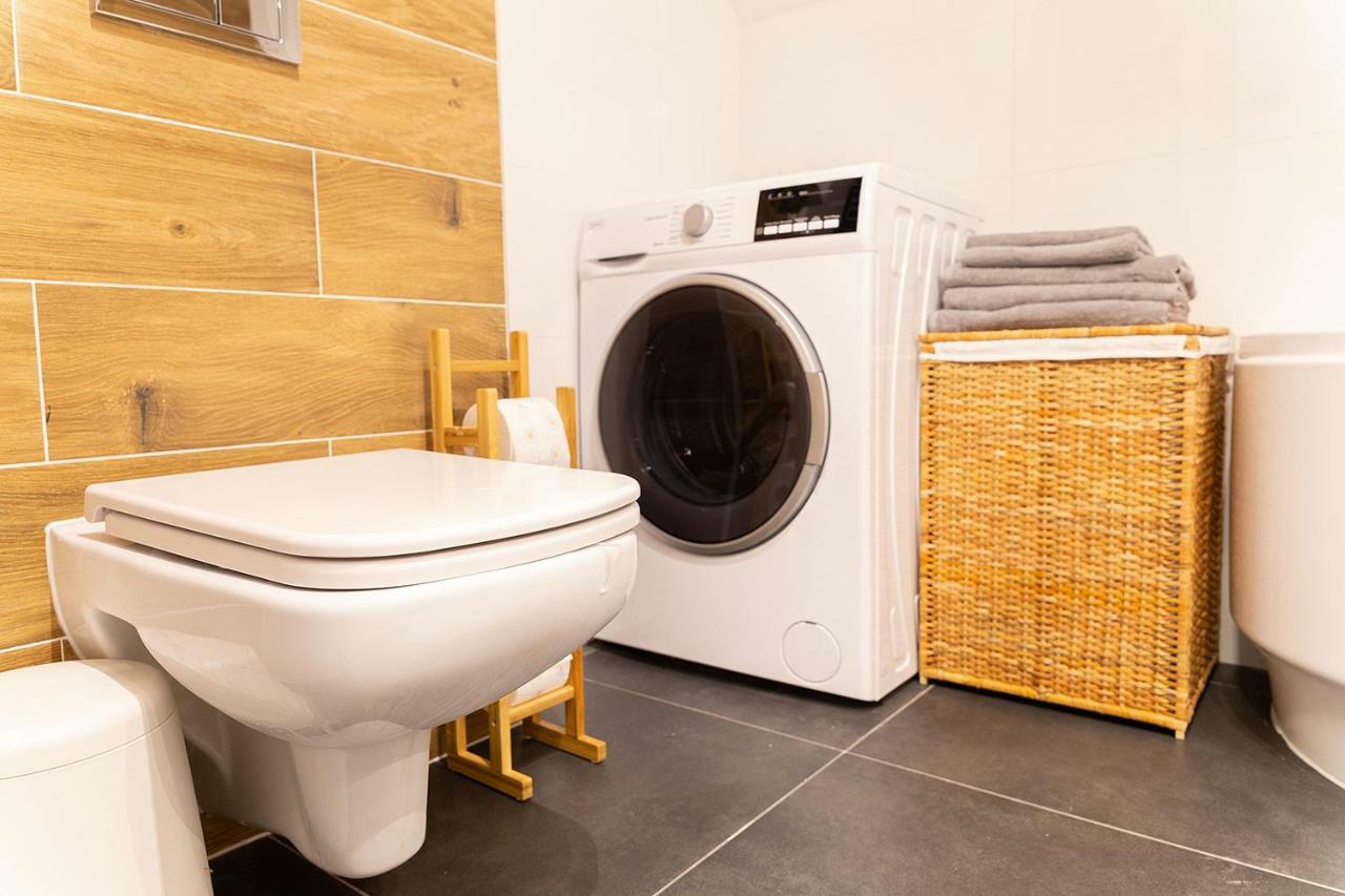 Lazy Days Attic City Center Apartamento Katowice Exterior foto